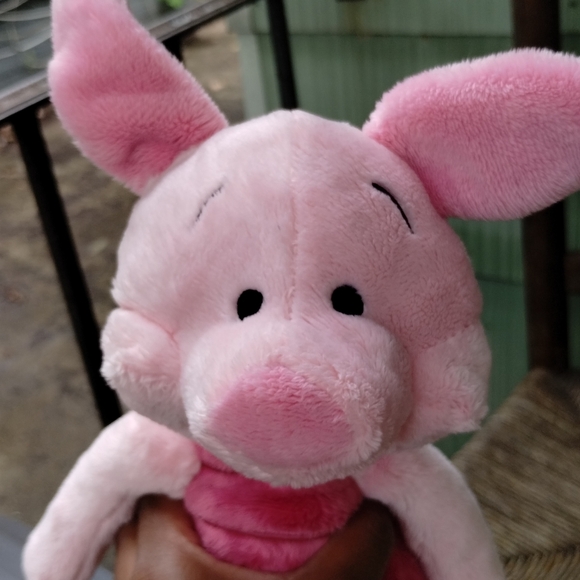 Disney Store Stamped 14" Piglet Winnie the Pooh and Friends Plush Soft Toy - Picture 9 of 11